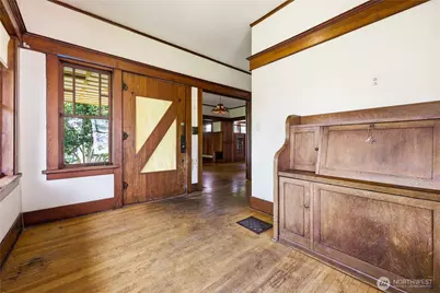 4747 4th Avenue NE, Seattle, WA 98105 - Photo 4