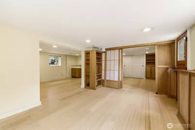 4747 4th Avenue NE, Seattle, WA 98105 - Photo 32