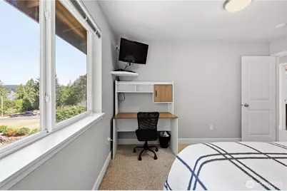 6110 Lakemont Lane, Bremerton, WA 98312 - Photo 22