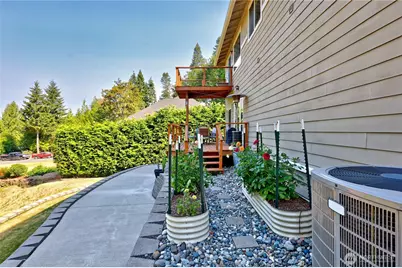 6110 Lakemont Lane, Bremerton, WA 98312 - Photo 34