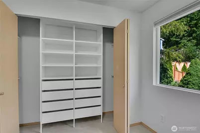 6750 163rd Place SE #B, Bellevue, WA 98006 - Photo 18
