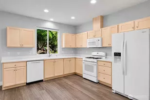 6750 163rd Pl SE, Bellevue, WA 98006 - Photo 6