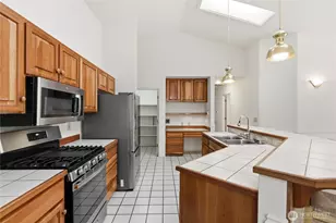 5800 SW Royal Spruce Dr, Port Orchard, WA 98367 - Photo 10