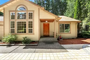 5800 SW Royal Spruce Dr, Port Orchard, WA 98367 - Photo 2