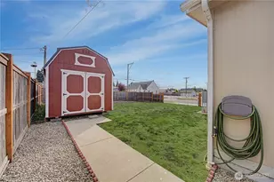 213 N Liberty St, Port Angeles, WA 98362 - Photo 34