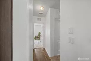 213 N Liberty St, Port Angeles, WA 98362 - Photo 18
