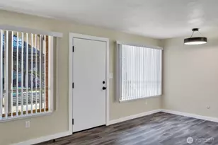 748 S Cloverdale St, Seattle, WA 98108 - Photo 12