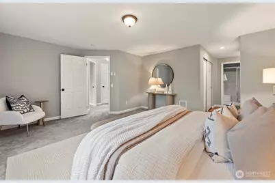 1228 NE Brockman Place, Seattle, WA 98125 - Photo 14