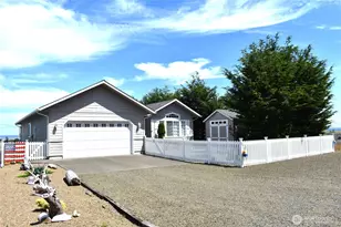 268 Sunrise Ave SE, Ocean Shores, WA 98569 - Photo 2
