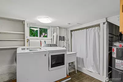 5017 SW Grayson Street, Seattle, WA 98116 - Photo 22