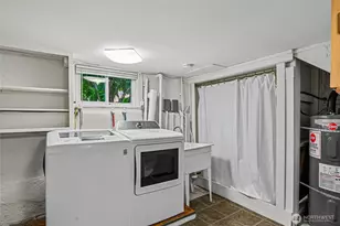 5017 SW Grayson St, Seattle, WA 98116 - Photo 22