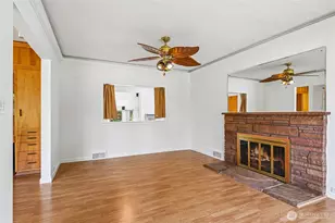 5017 SW Grayson St, Seattle, WA 98116 - Photo 6