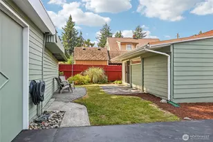 5017 SW Grayson St, Seattle, WA 98116 - Photo 28
