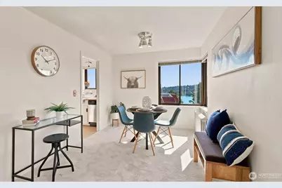 2450 Dexter Avenue N #303, Seattle, WA 98109 - Photo 16