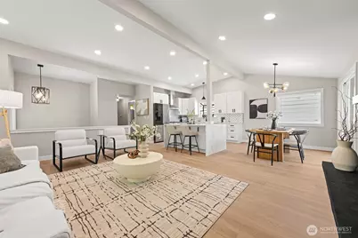 3602 24th Avenue W, Seattle, WA 98199 - Photo 2