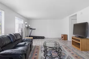2719 S 125th St, Seattle, WA 98168 - Photo 16