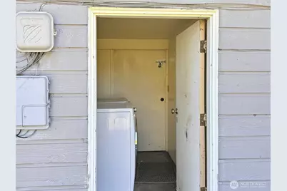 2719 S 125th Street, Seattle, WA 98168 - Photo 34