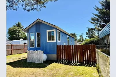 881 Magellan Avenue NE, Ocean Shores, WA 98569 - Photo 2