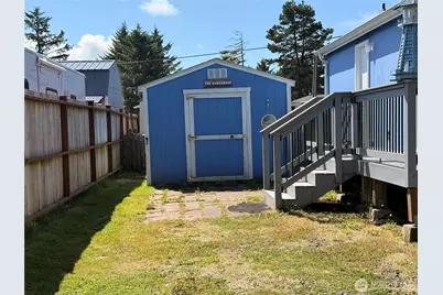 881 Magellan Avenue NE, Ocean Shores, WA 98569 - Photo 14