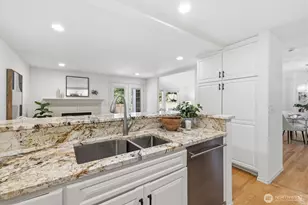 333 145th Pl SE, Bellevue, WA 98007 - Photo 14