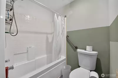 2002 Kyle St SE, Olympia, WA 98501 - Photo 24