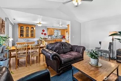 2443 Hickory Avenue, Longview, WA 98632 - Photo 6
