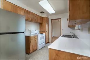 5002 N 18th St, Tacoma, WA 98406 - Photo 16