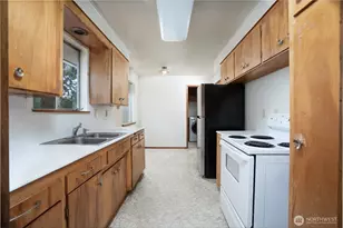 5002 N 18th St, Tacoma, WA 98406 - Photo 14