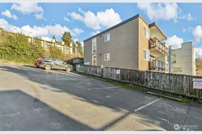 2034 14th Ave W #302, Seattle, WA 98119 - Photo 16