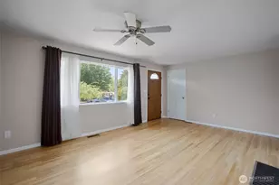 738 Wallin St, Bremerton, WA 98310 - Photo 4