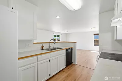 127 Northstone Parkway, Zillah, WA 98953 - Photo 4