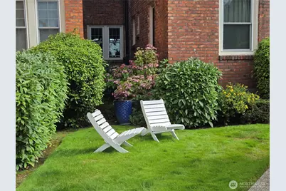 2452 Alki Avenue SW, Seattle, WA 98116 - Photo 6