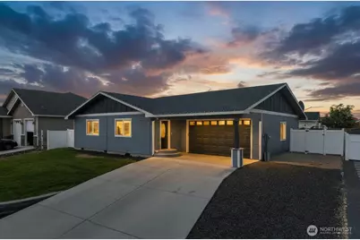 609 Eagle Nest Drive, Granger, WA 98932 - Photo 1