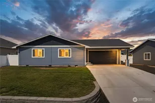 609 Eagle Nest Dr, Granger, WA 98932 - Photo 2