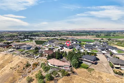 609 Eagle Nest Drive, Granger, WA 98932 - Photo 36