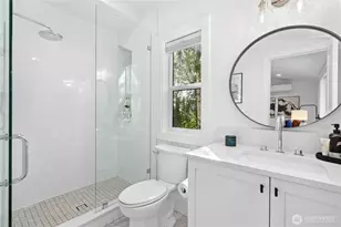 6915 55th Ave S, Seattle, WA 98118 - Photo 4