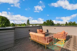 762 N 65th St, Seattle, WA 98103 - Photo 20