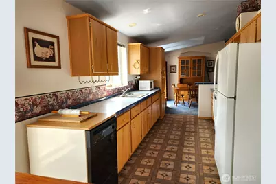 36 Sourdough Road E, Tonasket, WA 98855 - Photo 4