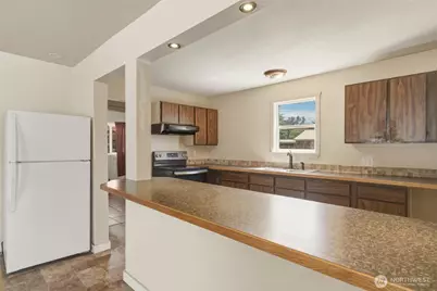 801 Peachey Street, Wenatchee, WA 98801 - Photo 8