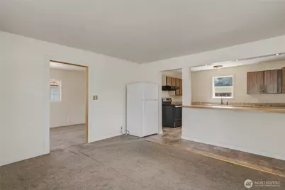 801 Peachey Street, Wenatchee, WA 98801 - Photo 4