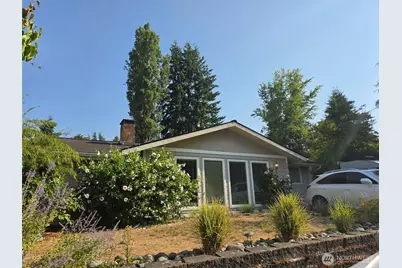 1032 NE 180th, Shoreline, WA 98155 - Photo 2