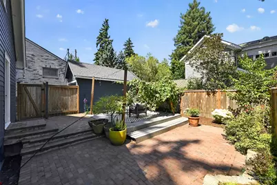 3806 E Galer Street, Seattle, WA 98112 - Photo 24