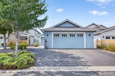 2452 NW Columbia Avenue #13, East Wenatchee, WA 98802 - Photo 2