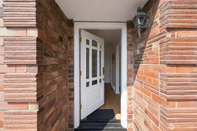 4806 Purdue Avenue NE, Seattle, WA 98105 - Photo 4