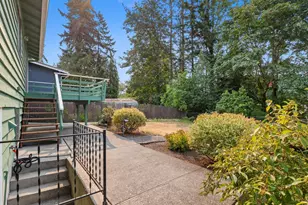 1839 N 185th St, Shoreline, WA 98133 - Photo 12