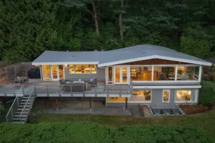 4007 NE 161st St, Lake Forest Park, WA 98155 - Photo 1
