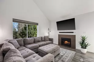 61 E Channel Dr, Allyn, WA 98524 - Photo 4
