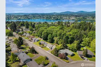 2903 McClain Avenue, Bremerton, WA 98310 - Photo 32