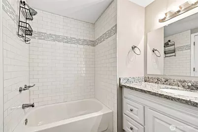 13104 Ridge Circle E, Bonney Lake, WA 98391 - Photo 14