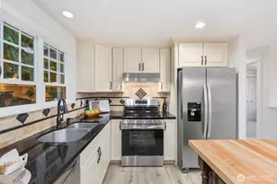 153 221st Ave NE, Sammamish, WA 98074 - Photo 14